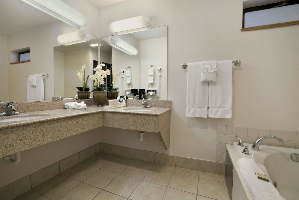 Baymont By Wyndham Seattle/Kirkland Wa 6/31