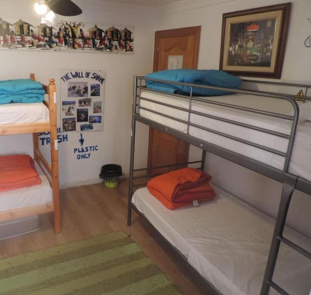 Mixed Dorm, 6 People, Shared Bathroom، Hostal El Cascabel 3/9