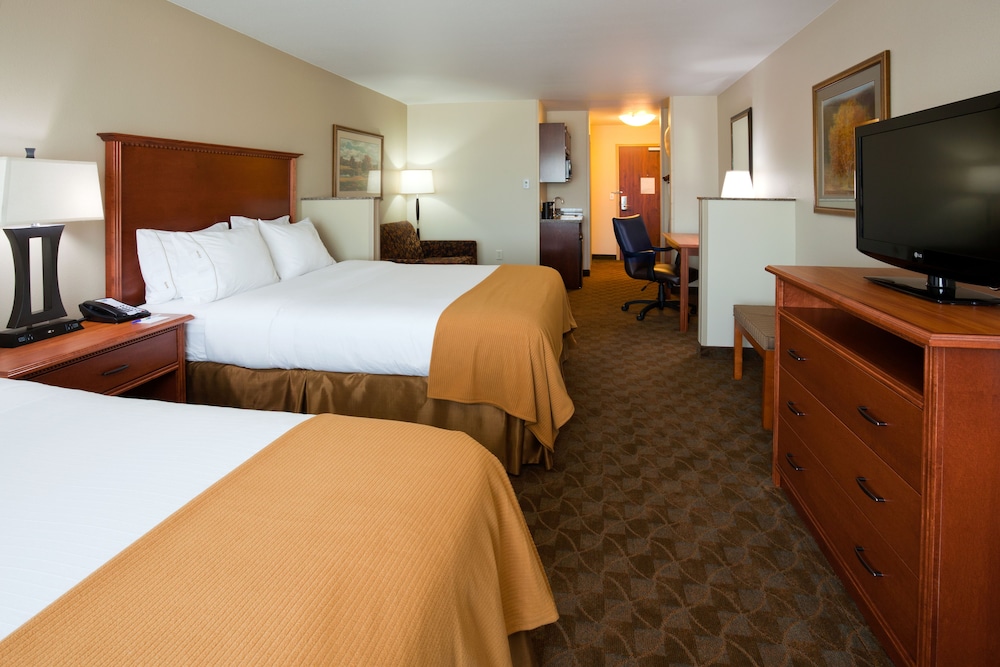 Holiday Inn Express Hotel And Suites Mason City 23/76
