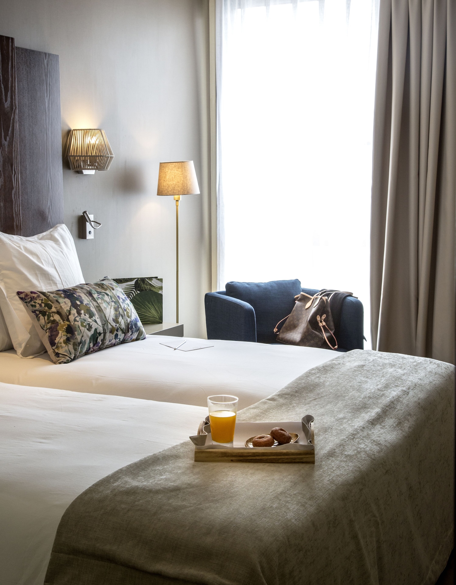 Deluxe, Twin Beds