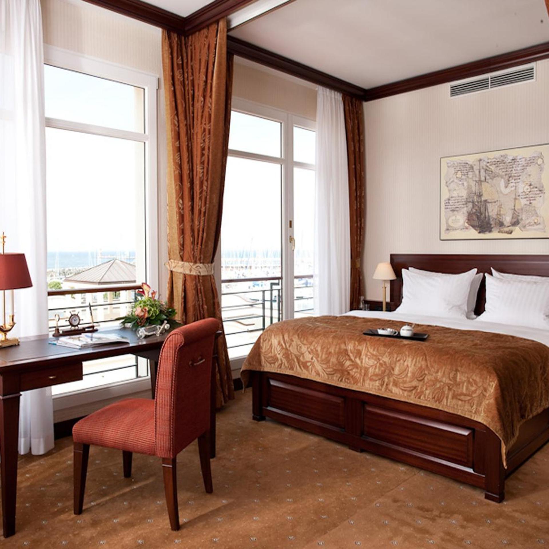 Suite, Park View