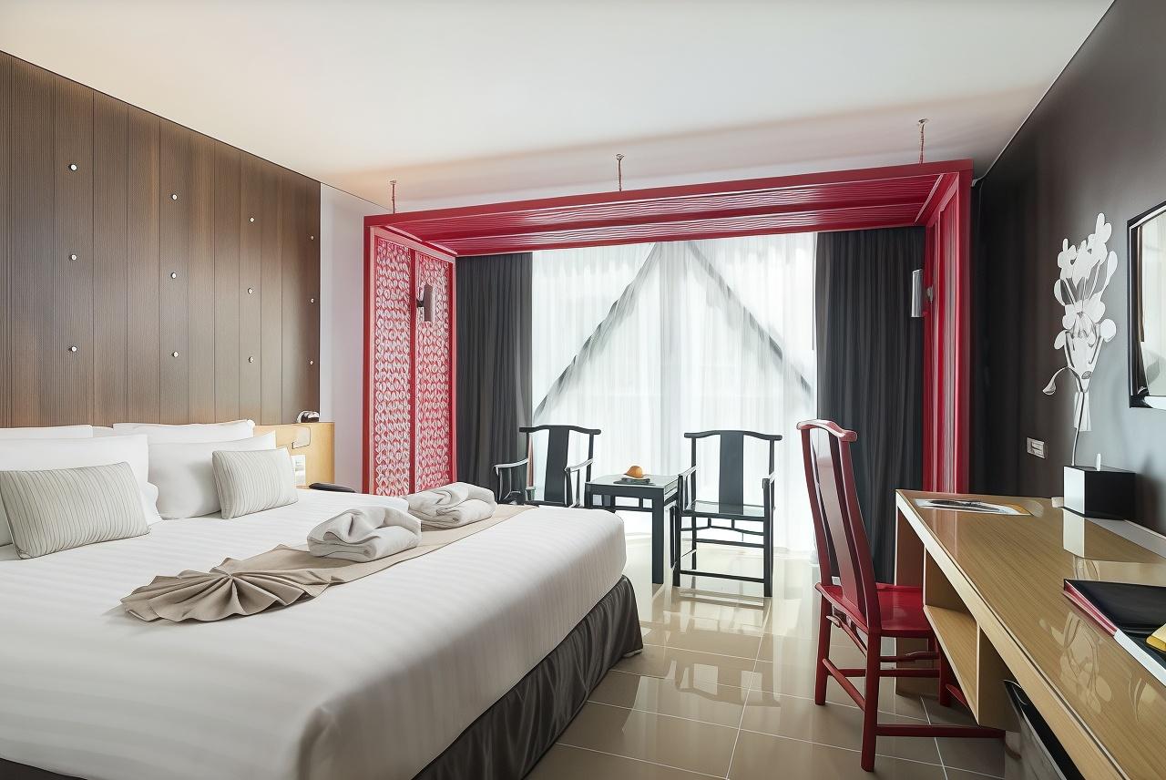 Gold, Studio, King and Twin Beds