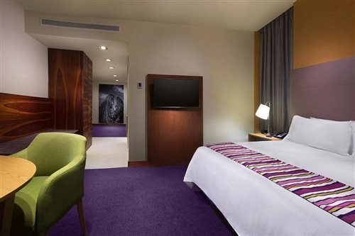 Master, Suite, King Bed