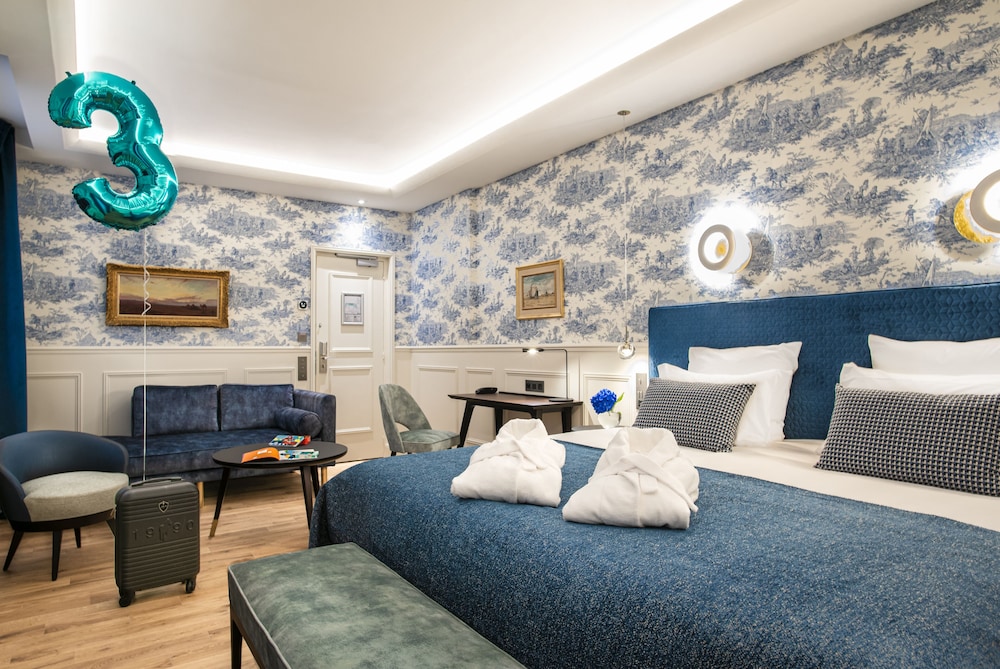 Hotel Cambon 20/72