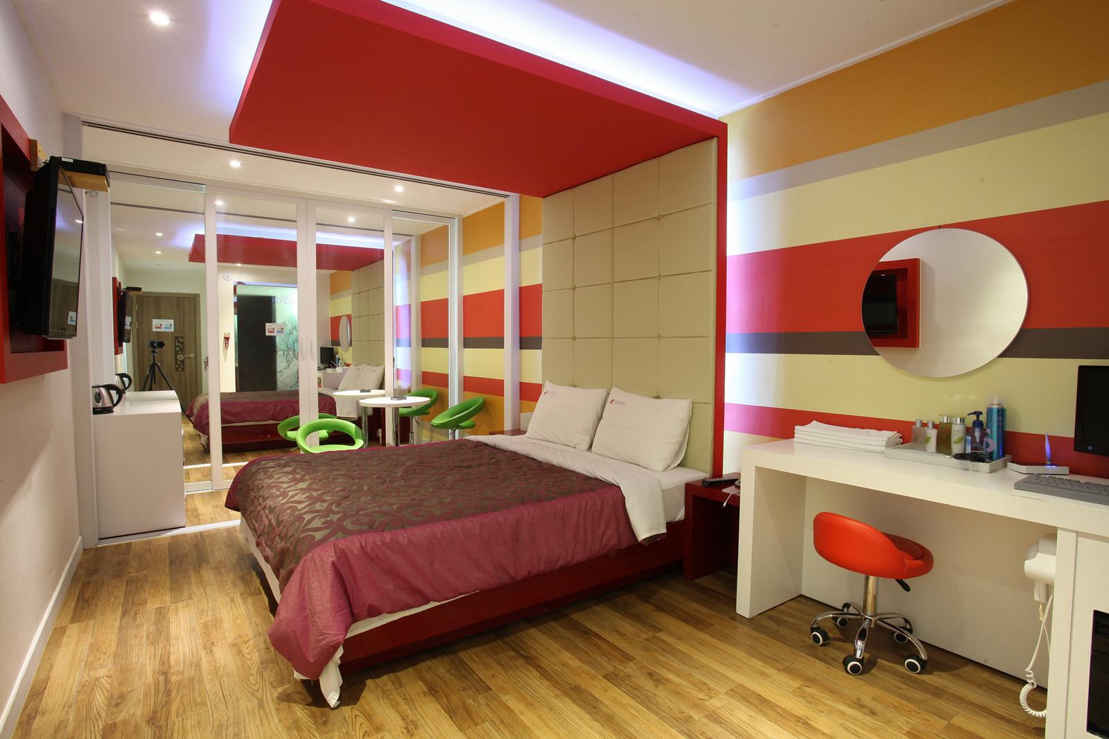 K-Hotel 26/36