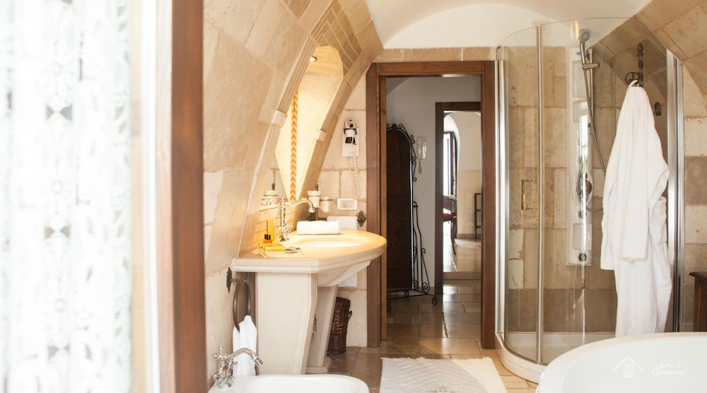 SOTTO LE CUMMERSE ALBERGO DIFFUSO 28/55