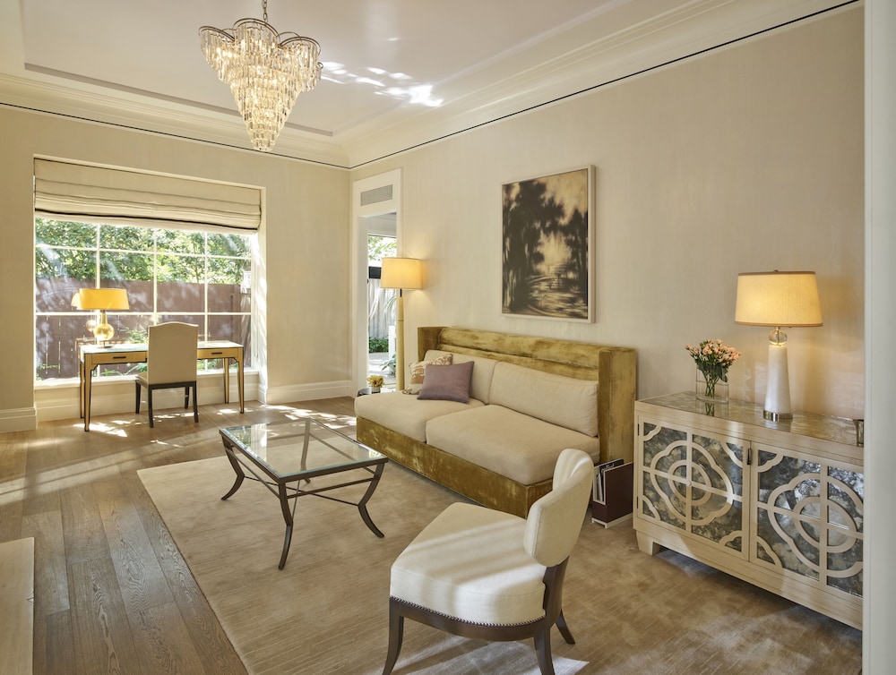 Hotel Bel Air 46/93