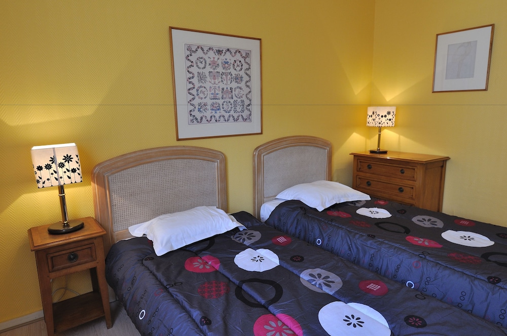 RESIDHOTEL VILLA MAUPASSANT 16/34