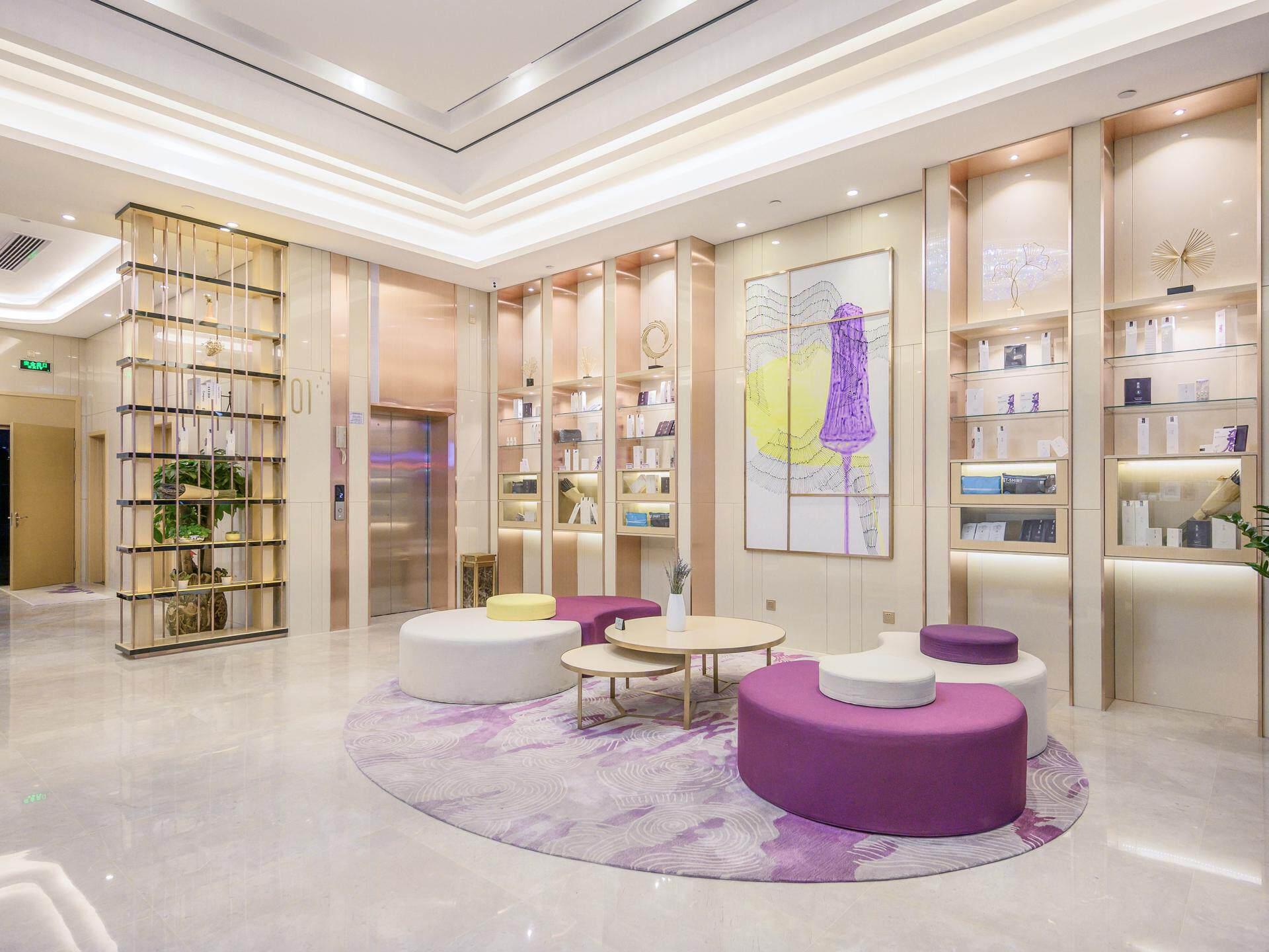 Lavande Hotel (Shenzhen Airport, Fuyong Metro Station) 36/45