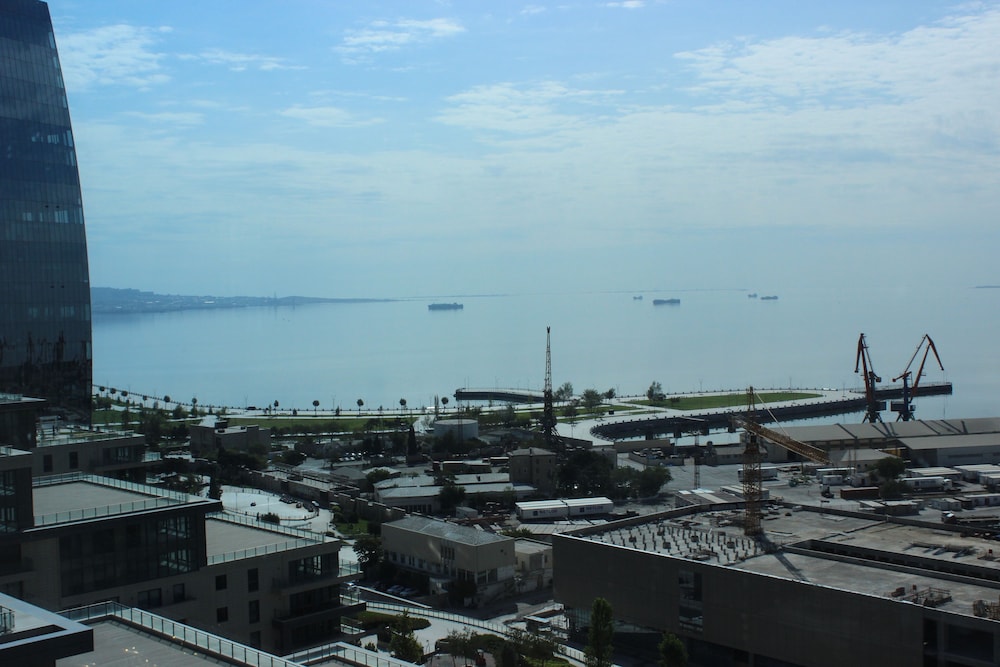 Holiday Inn Baku 35/59