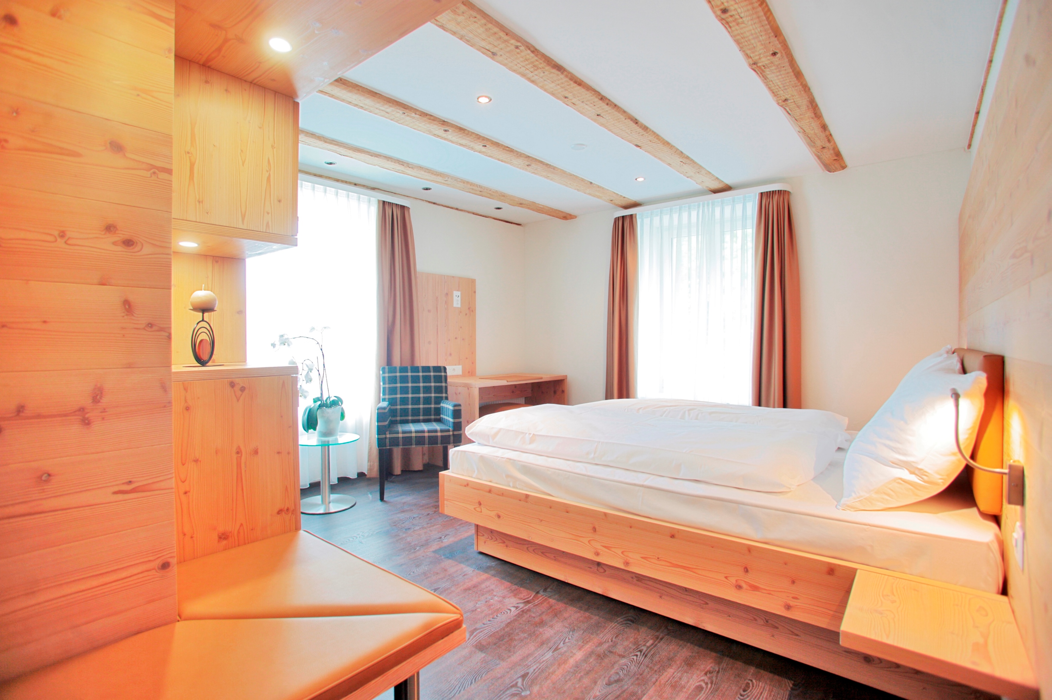 Room, Twin Beds