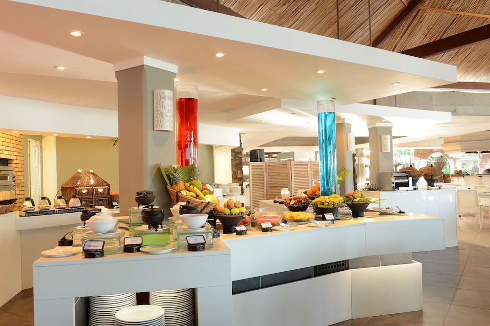 Veranda Grand Baie Hotel and Spa 13/66