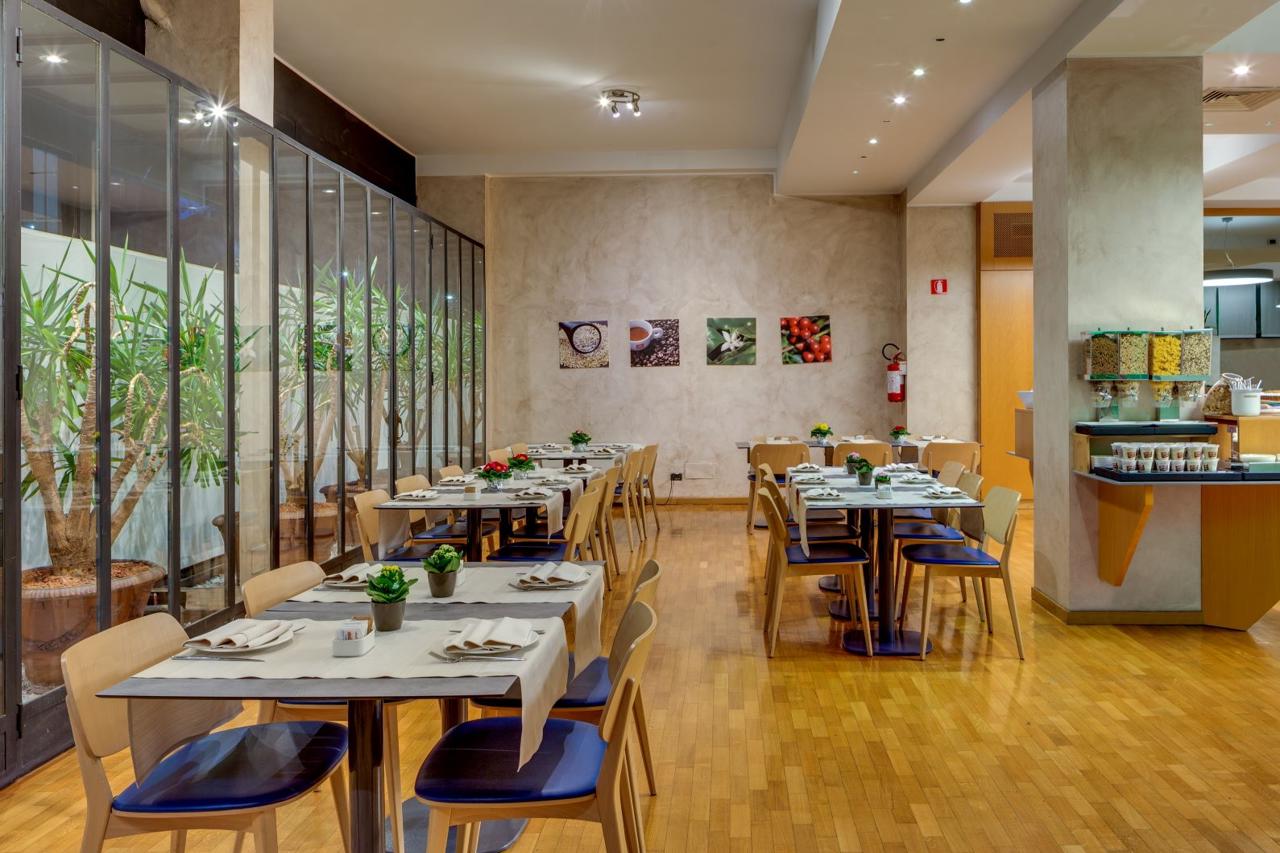 Hotel Raffaello 100/126