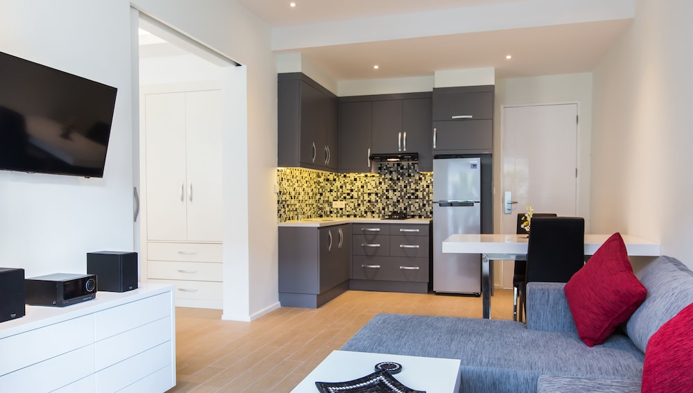 Coast Boutique Apartments 37/53