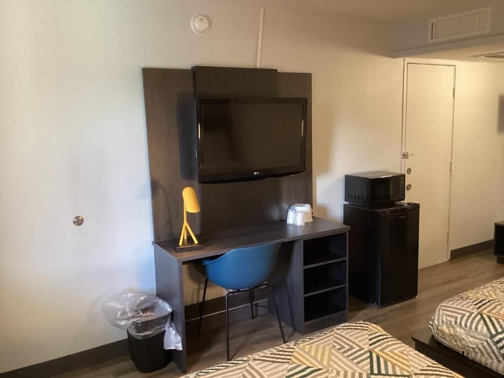 Motel6 Reno, NV - Livestock 30/42