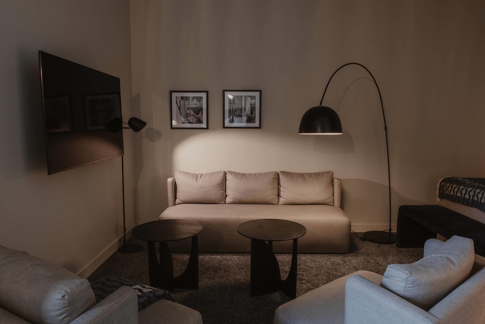 Home Hotel Tapetfabriken 47/71
