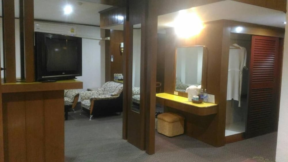 River Grand Hotel Hat Yai 33/40