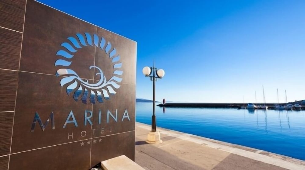 Boutique Hotel Marina 37/40