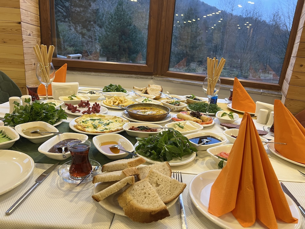 Feel & Live Hotel - Villas - Restaurant 25/50