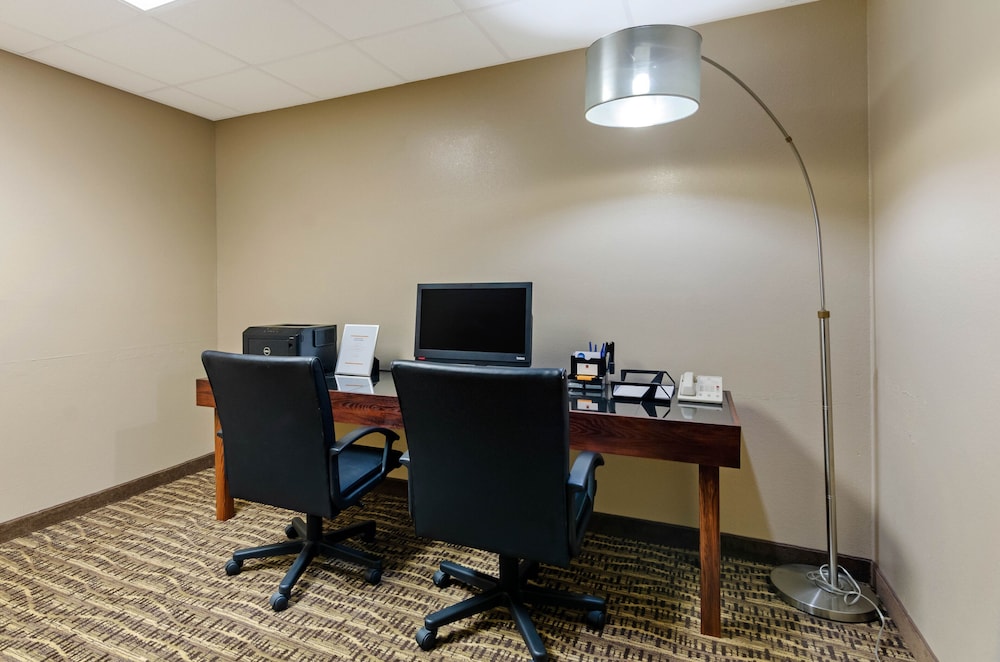 Comfort Suites Abingdon 32/40