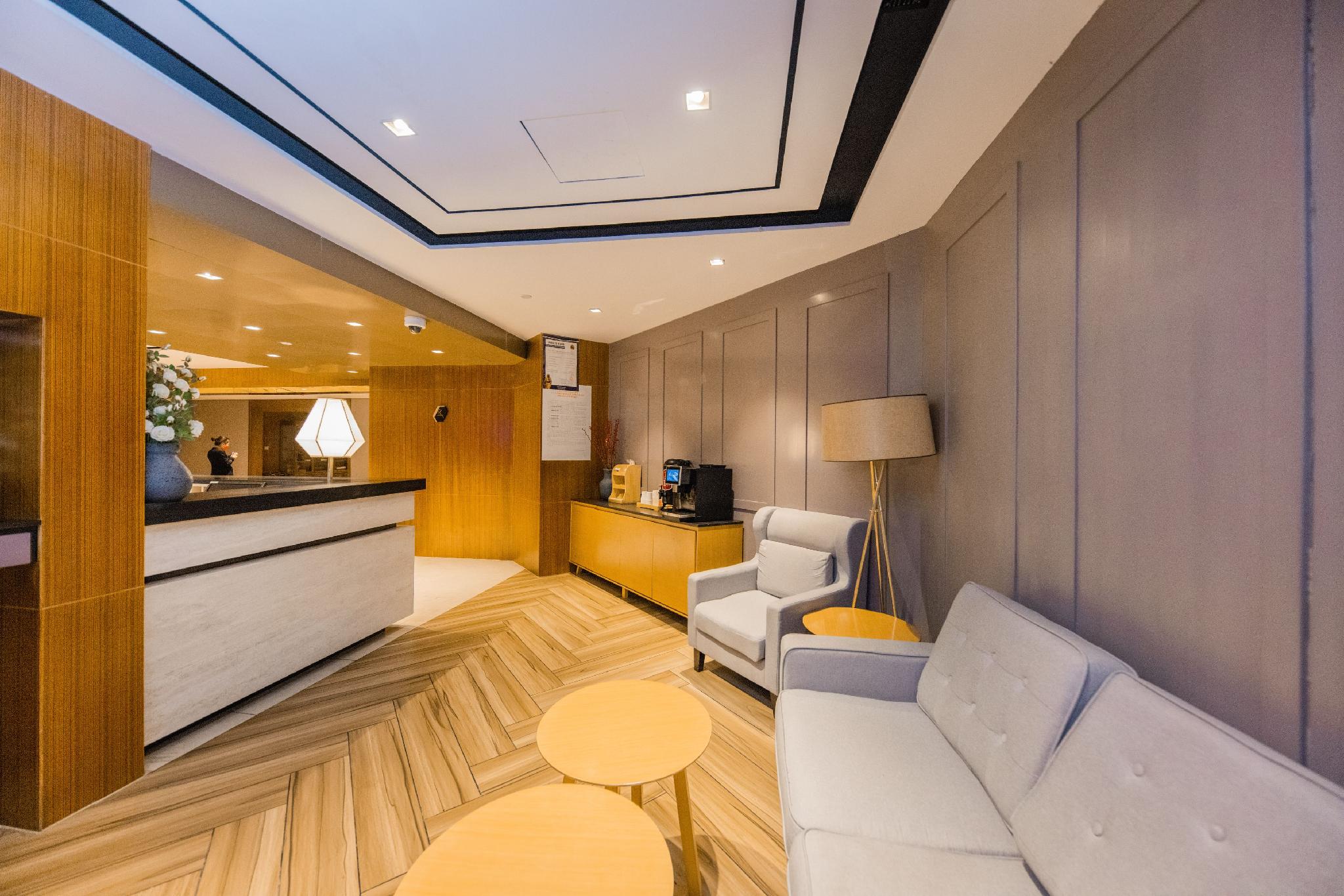 Yitel Premium (Shanghai Wujiaochang Metro Station) 8/37
