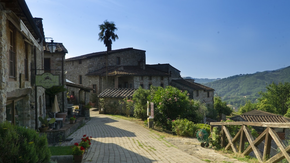 Borgo Giusto Tuscany 24/28
