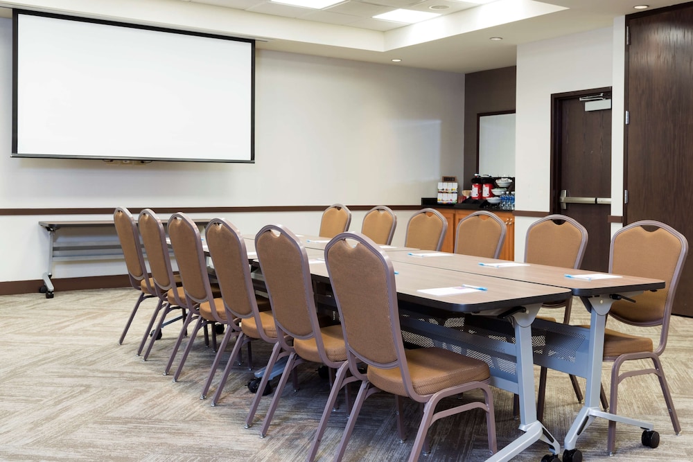 Hyatt Place Lexington 50/59