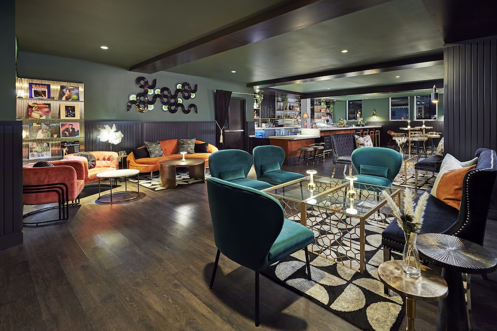 Hyatt Centric Downtown Sacramento 26/34