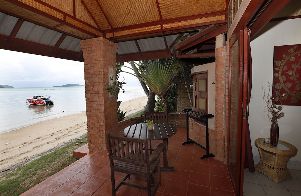 Friendship Beach Resort Atmanjai Wellness Spa 37/70