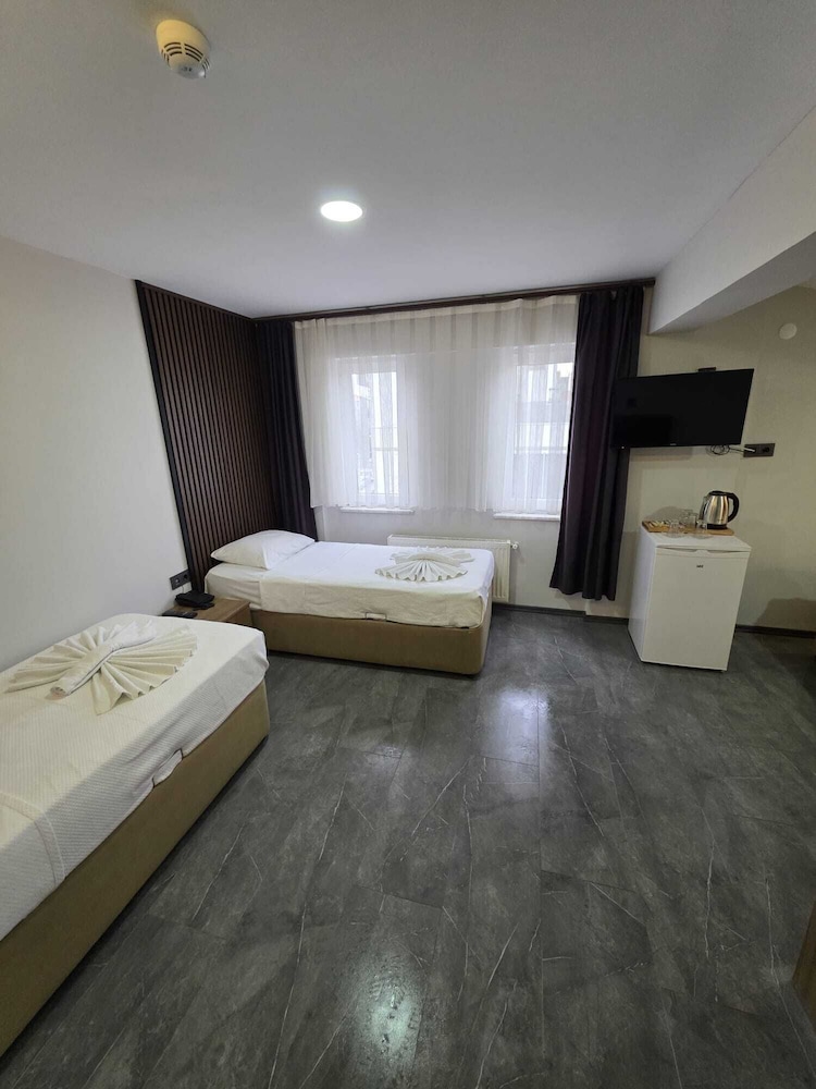 Gizem Pansiyon 19/47