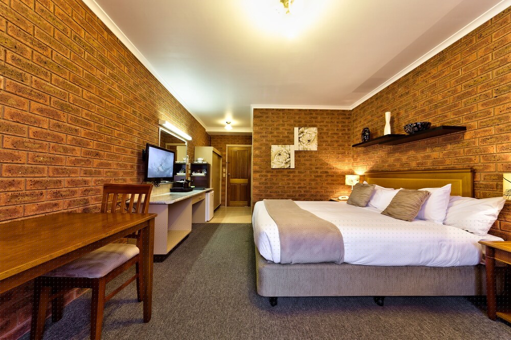 Central Yarrawonga Motor Inn 14/36