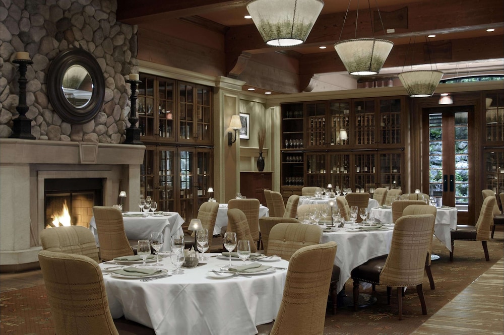 Fairmont Chateau Whistler 60/76