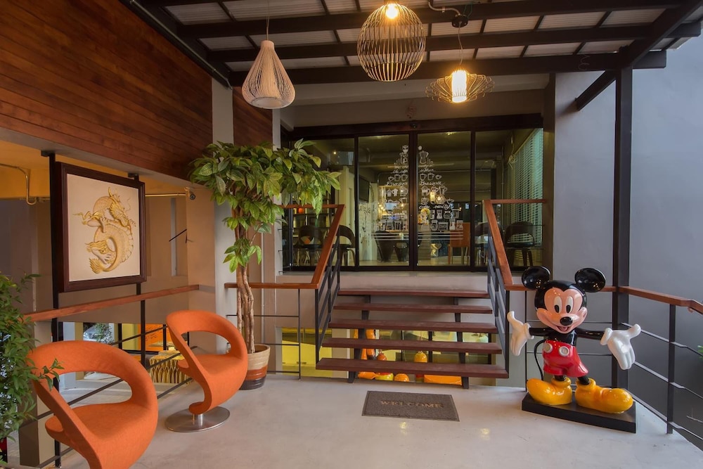 Dragon River Avenue Hotel 27/40