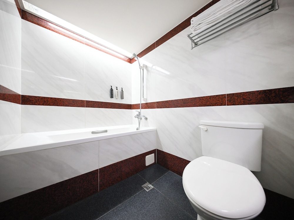 Guide Hotel Taoyuan Fuxing 74/76