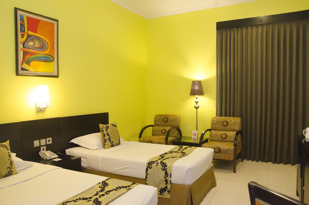 Sari Ater Kamboti Hotel Convention 18/65