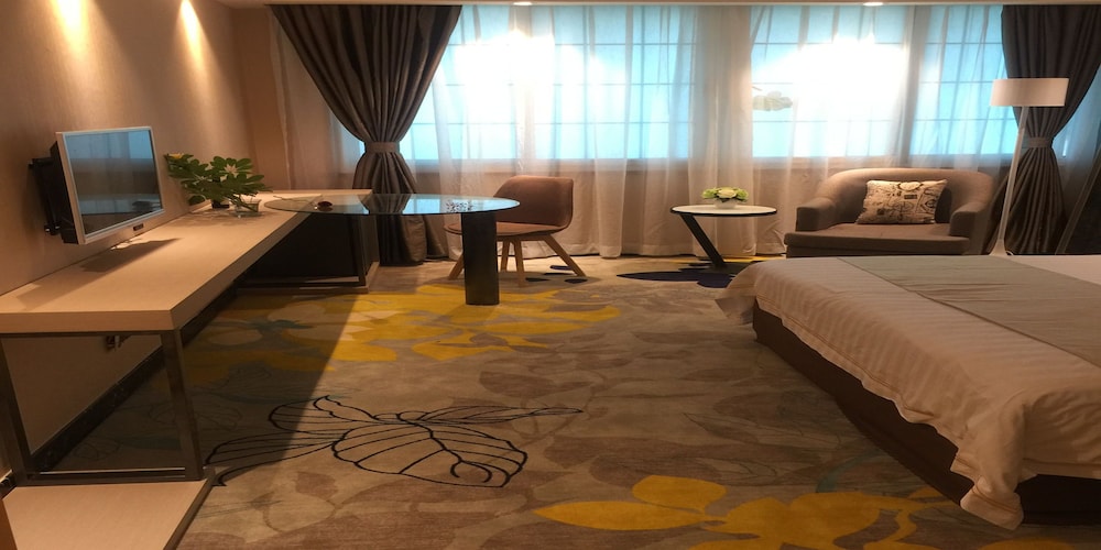 Kaili Hotel 36/68