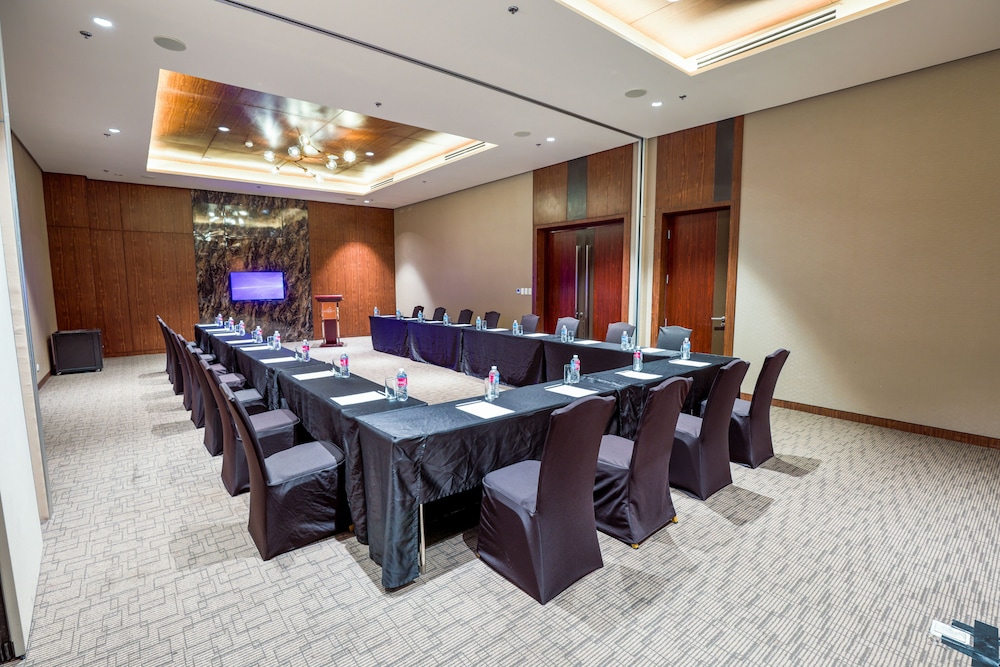 Grand Summit Hotel General Santos 43/50