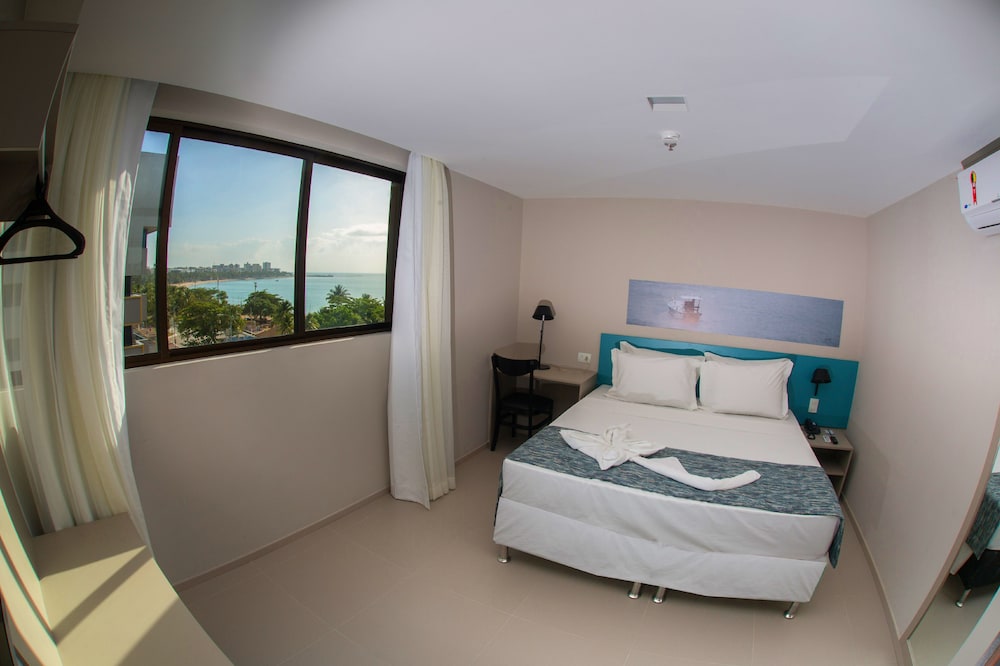 Acqua Suites 11/60