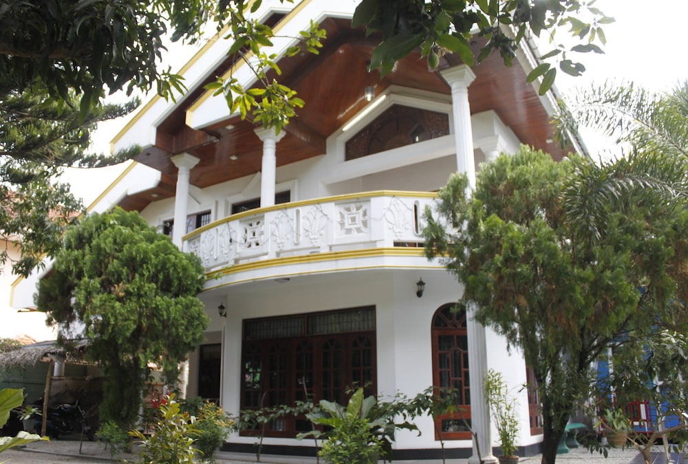 A4 Residence Colombo Airport photo1