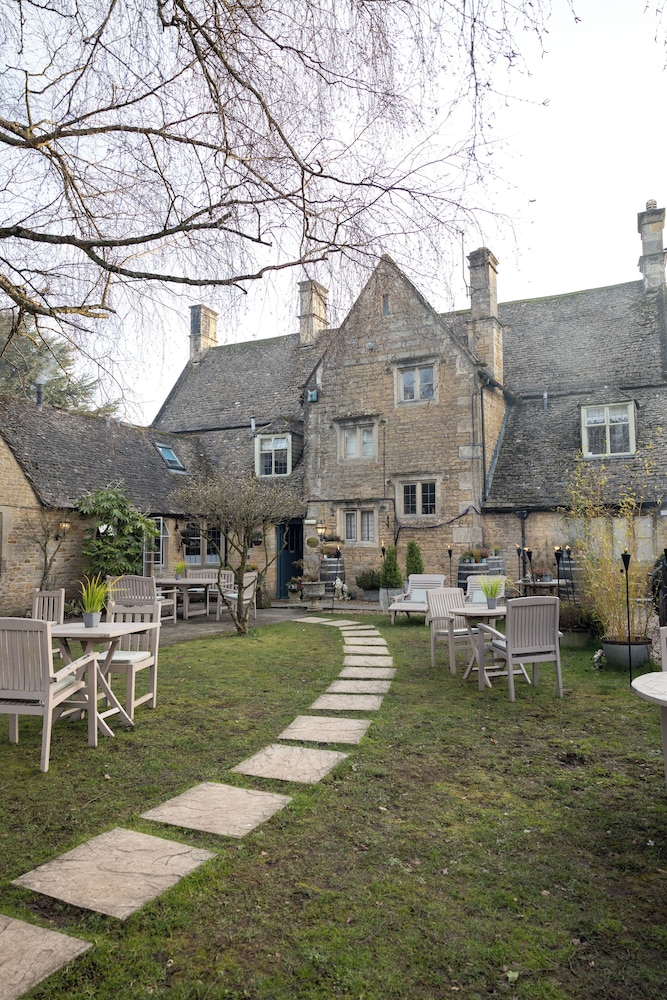 The Dial House 39/50