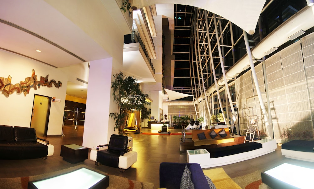 Sayaji Hotel 45/52