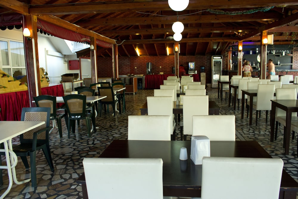 Ares City Hotel 17/22
