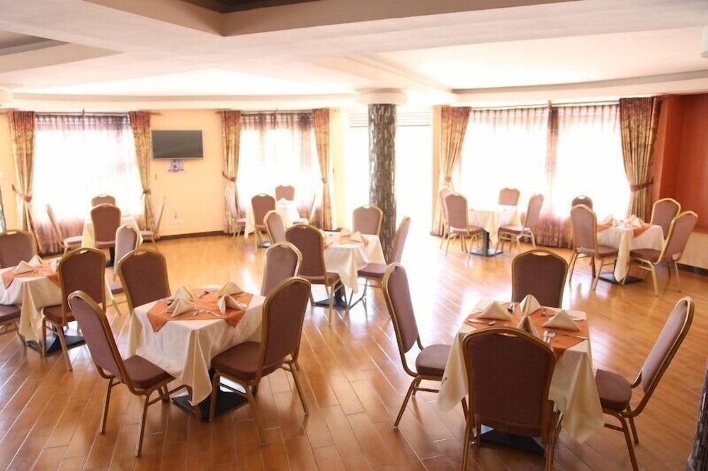 Nican Resort Hotel 37/50
