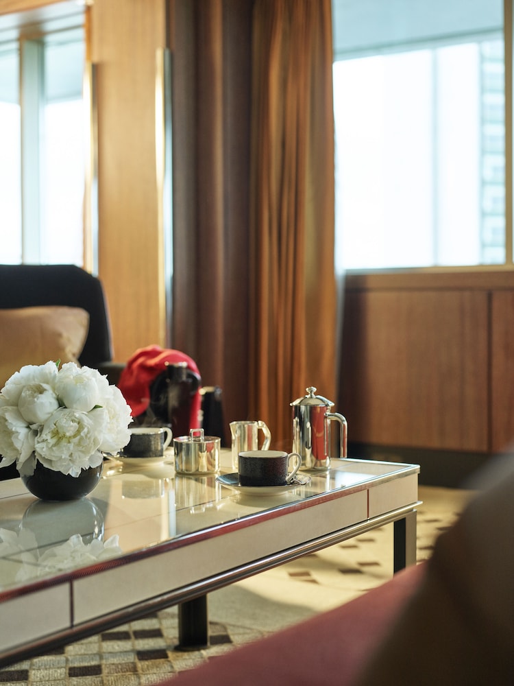 45 Park Lane Dorchester Collection 41/47