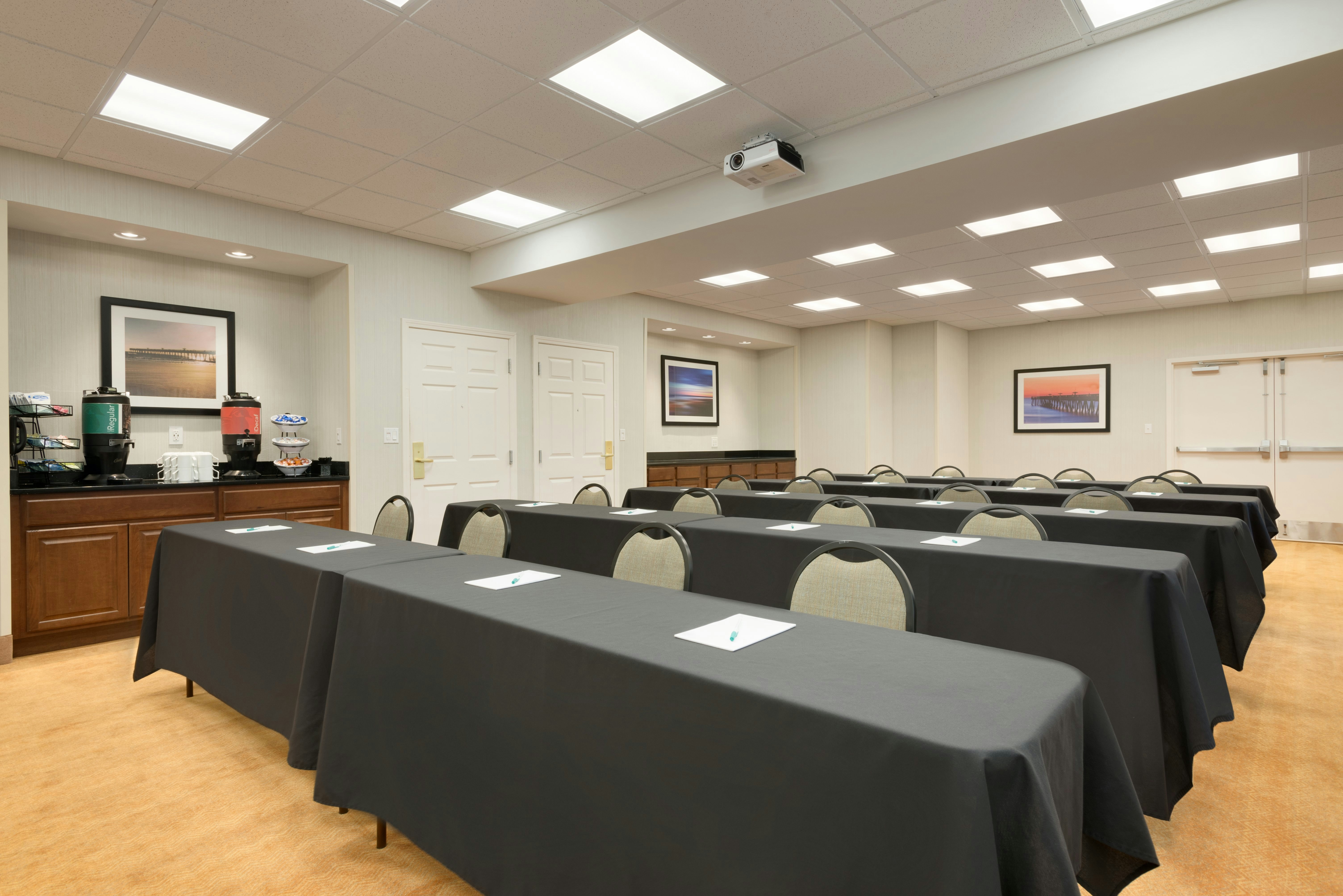 Homewood Suites By Hilton Jacksonville Deerwood Park 27/34
