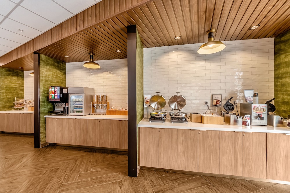 Fairfield Inn & Suites by Marriott Dallas DFW Airport North Coppell Grapevine 34/39