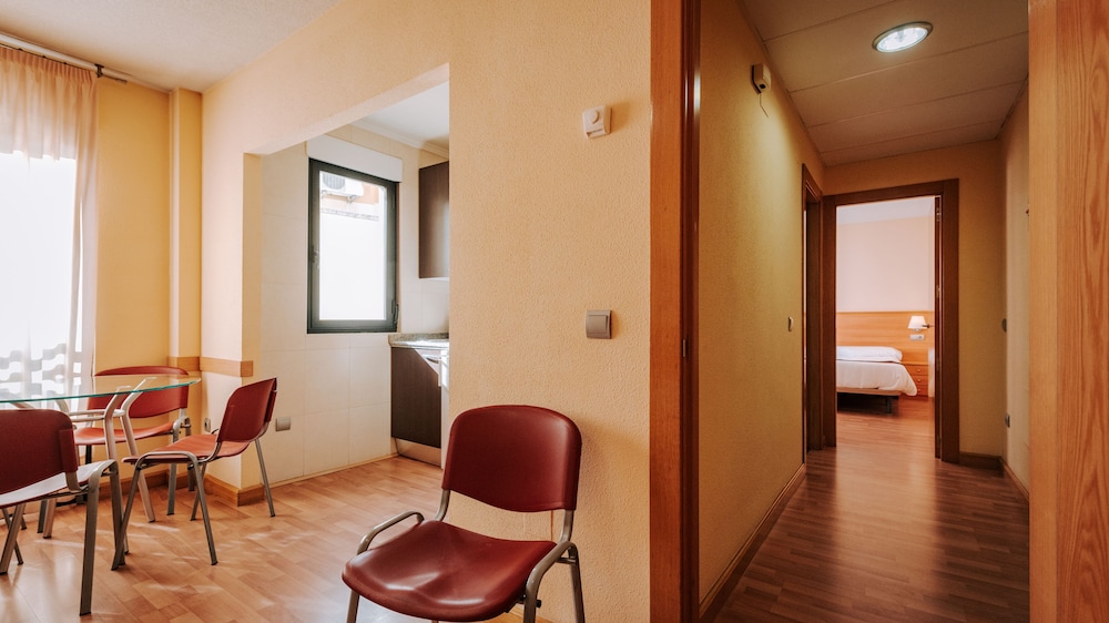 Apartamentos Jch Congreso 36/49
