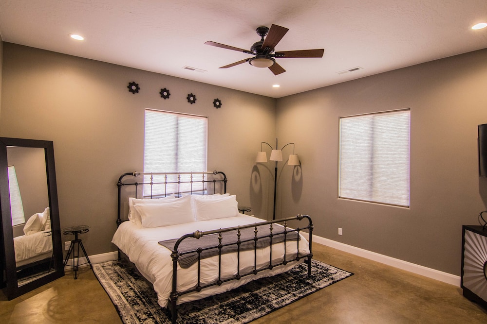 The Villas at Sand Hollow Resort 32/48