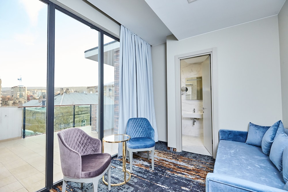 Brosse Garden Hotel 28/49