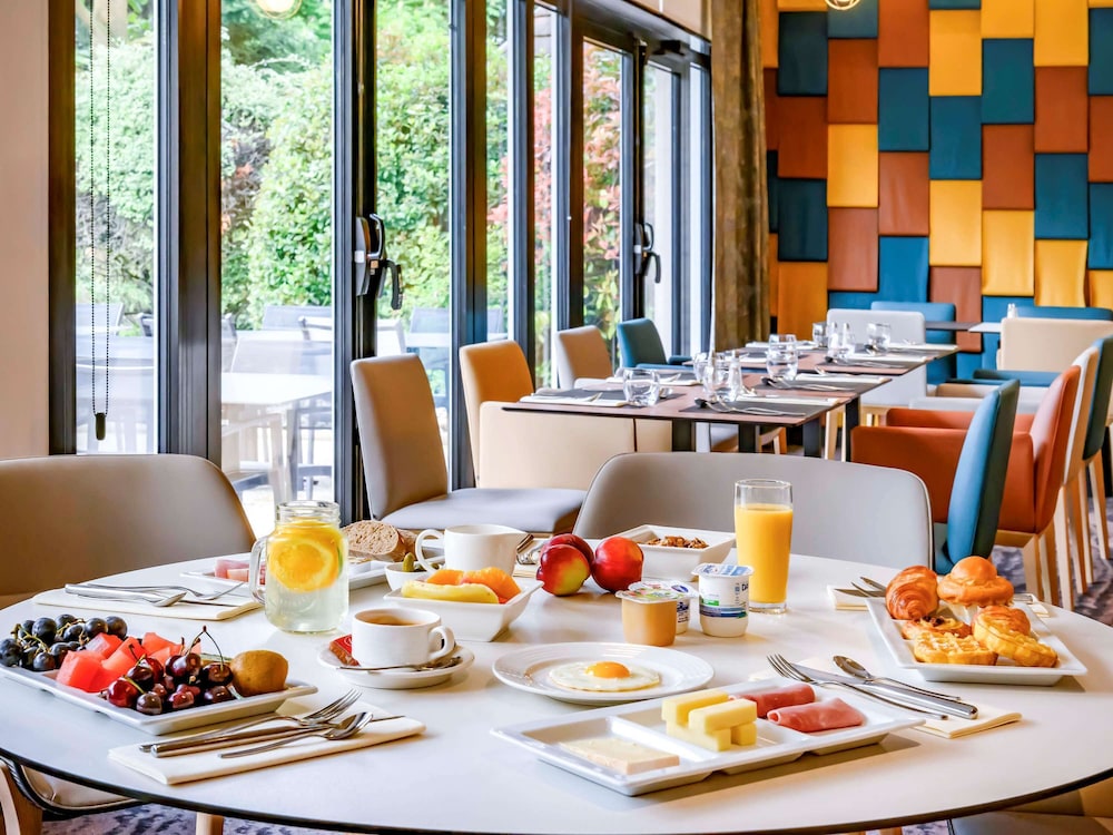 NOVOTEL BEAUNE 55/73